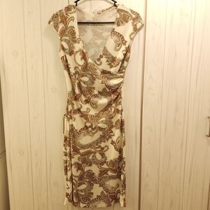 Chic Paisley Wrap Midi Dress